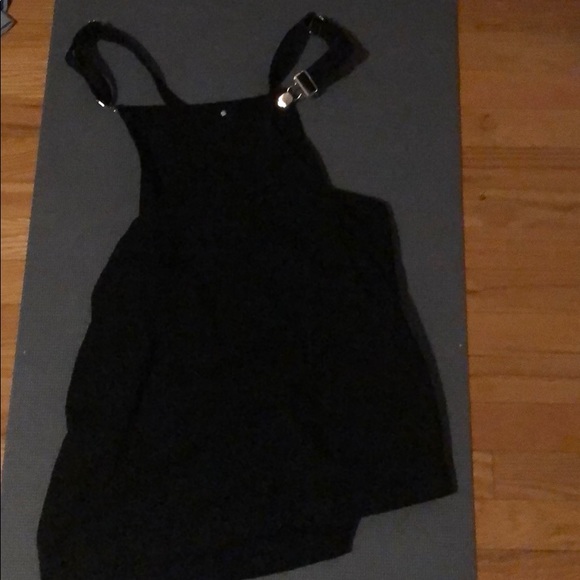 H&M black overall dress - Picture 2 of 2